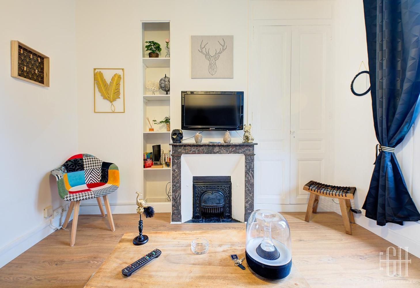 Le Marcel / Gare De Tours Apartment Luaran gambar