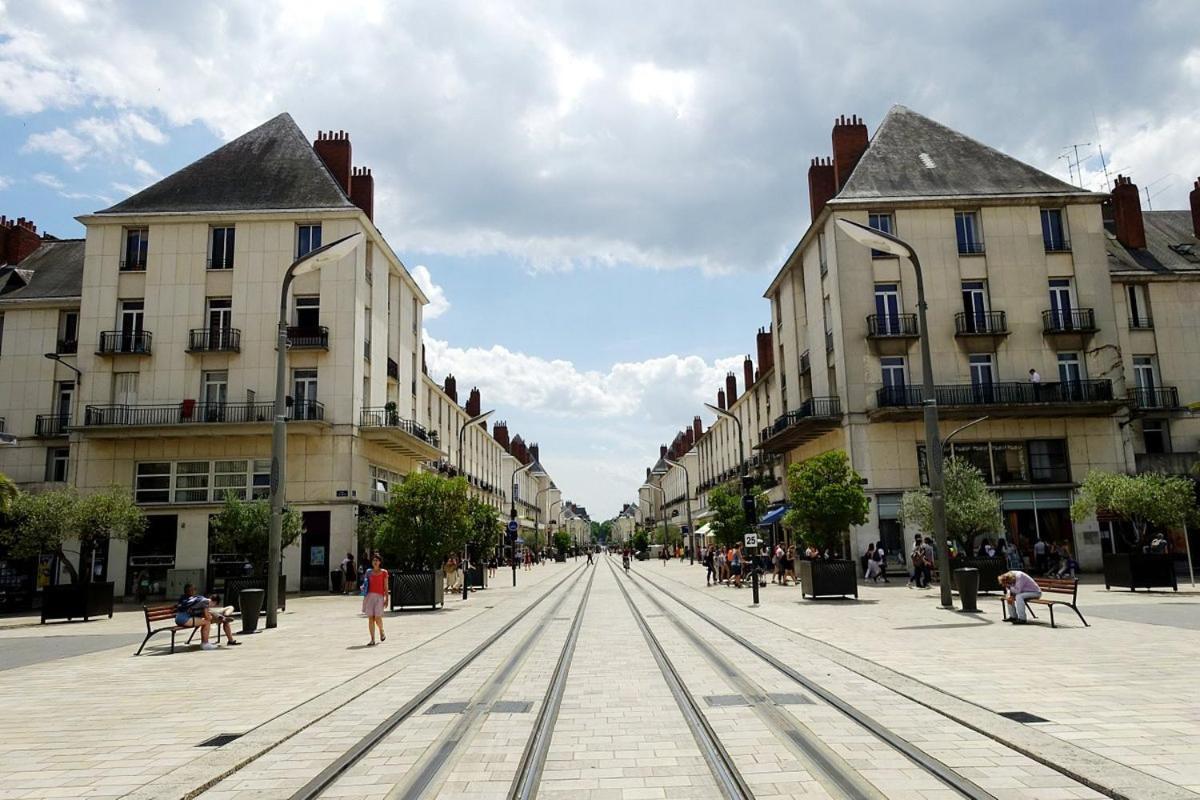 Le Marcel / Gare De Tours Apartment Luaran gambar
