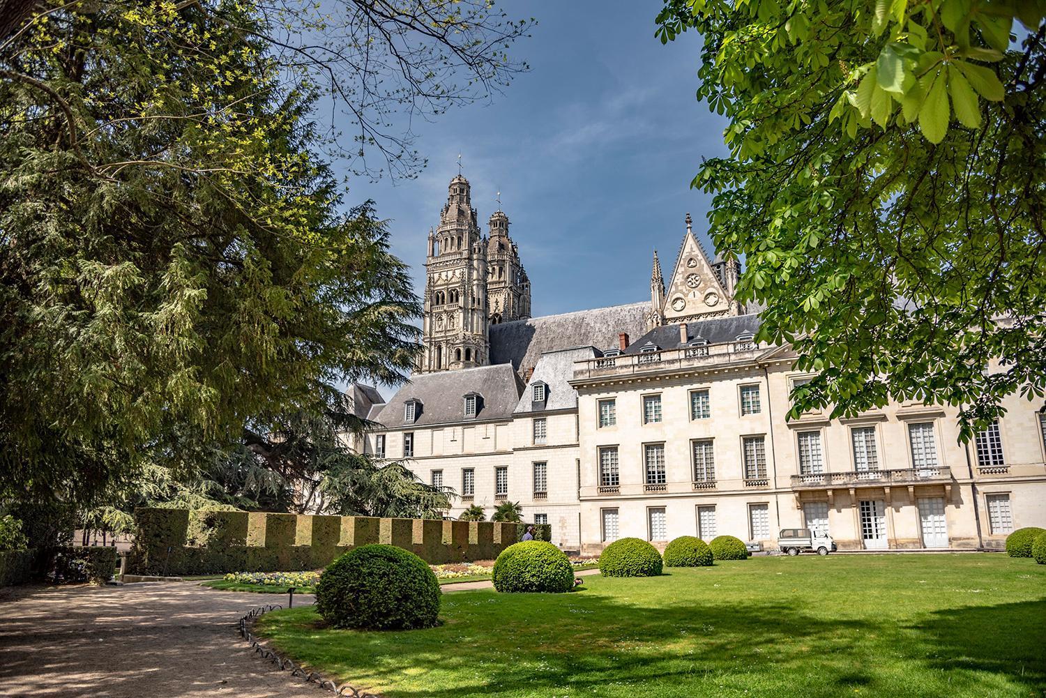 Le Marcel / Gare De Tours Apartment Luaran gambar
